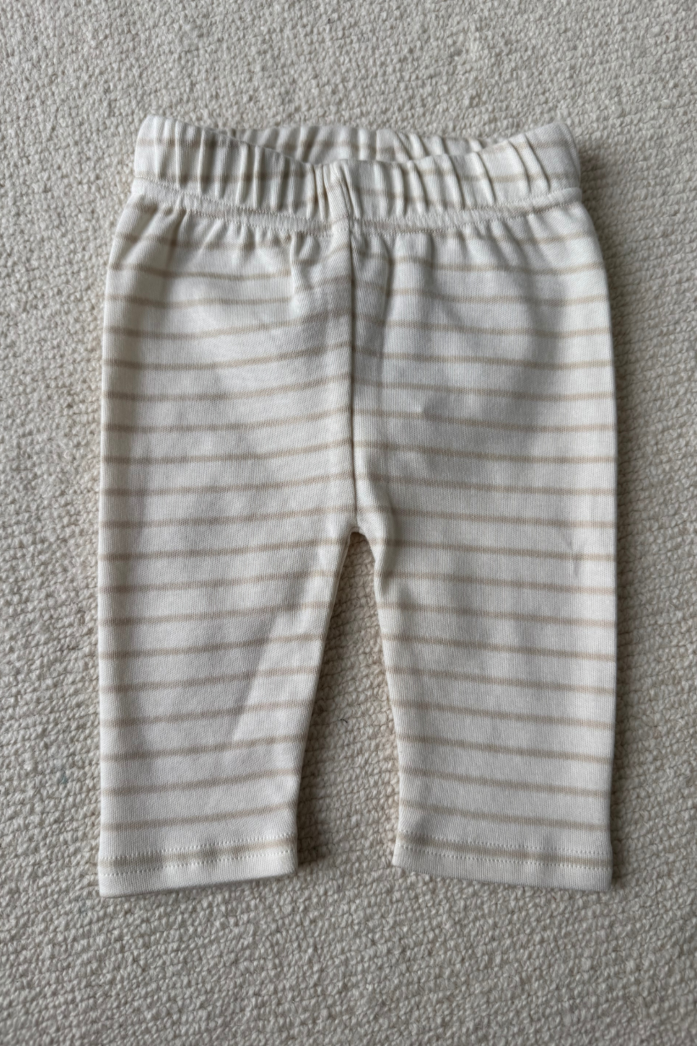 Cozy Days Leggings neutral lines